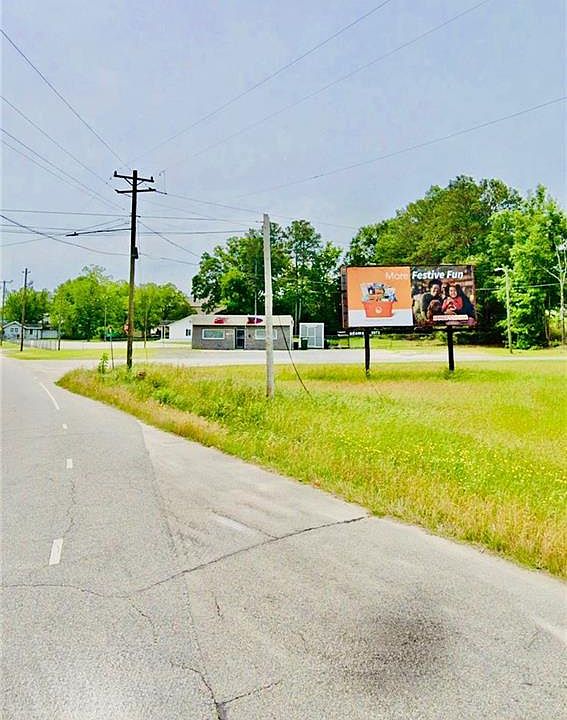 2nd image of 198 Haywood Ave