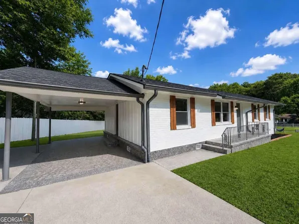 8992 Cornell Dr, Jonesboro, GA 30238