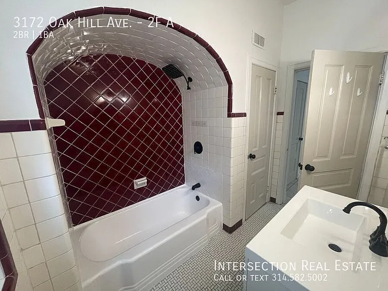 3172 Oak Hill Ave #2F-A — Photo 15