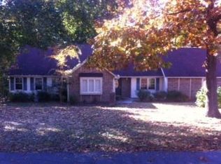 57 Gordon Ave, Russellville, AL 35653