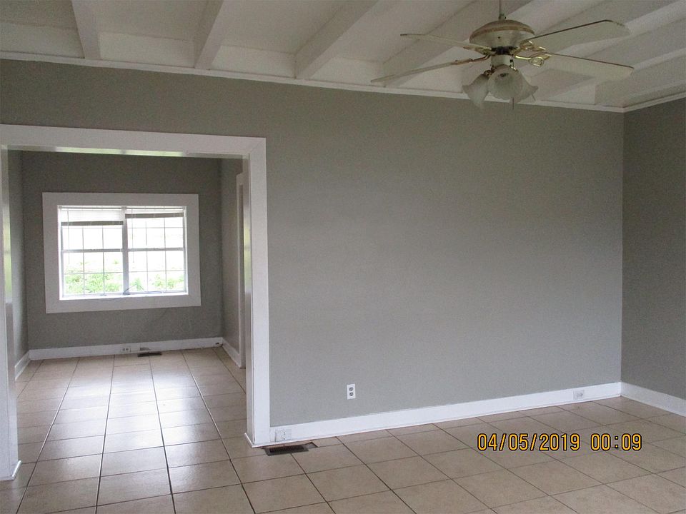 2nd image of 4 Church Ave #A