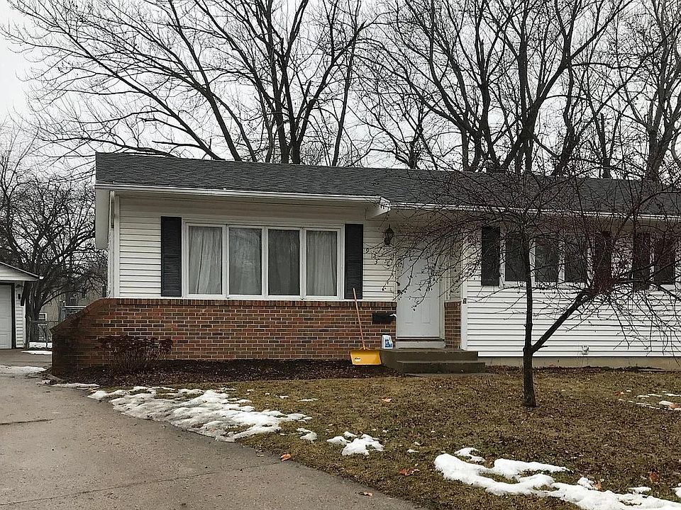 1st image of 913 Yuma Cir