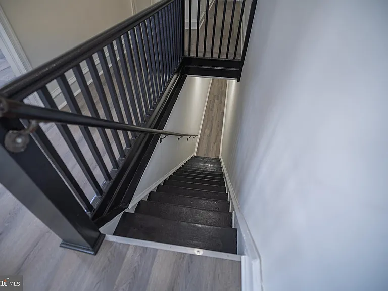 2410 Wharton St #2 — Photo 10