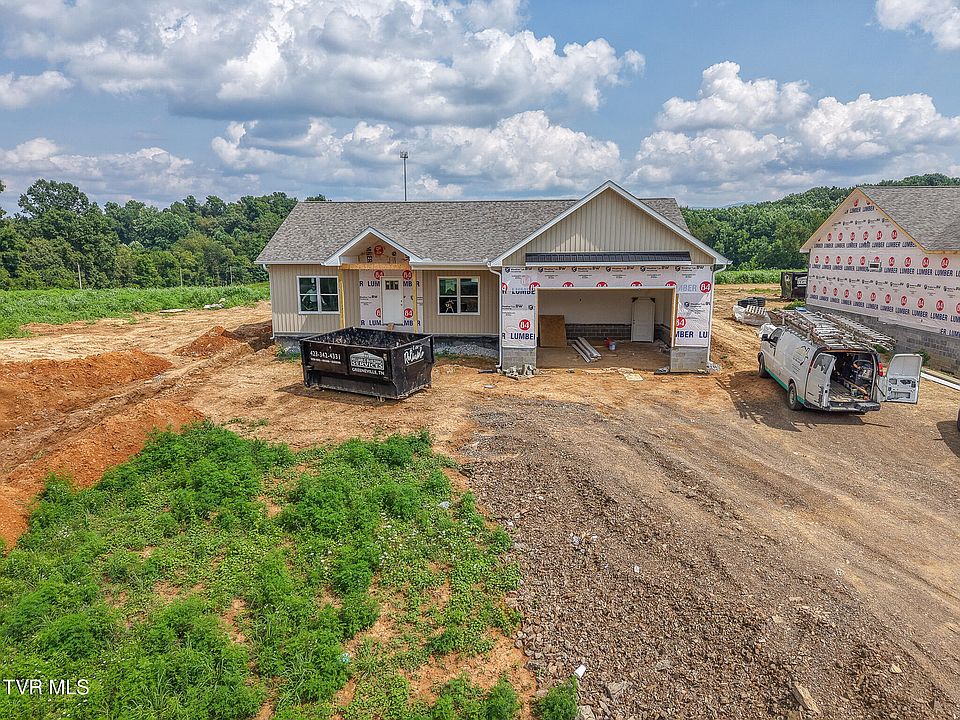 1st image of 470 Pinto Rd