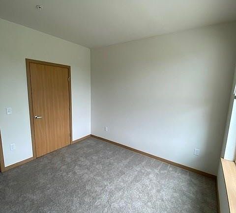 4th image of 411 SW Hayworth Dr #N302