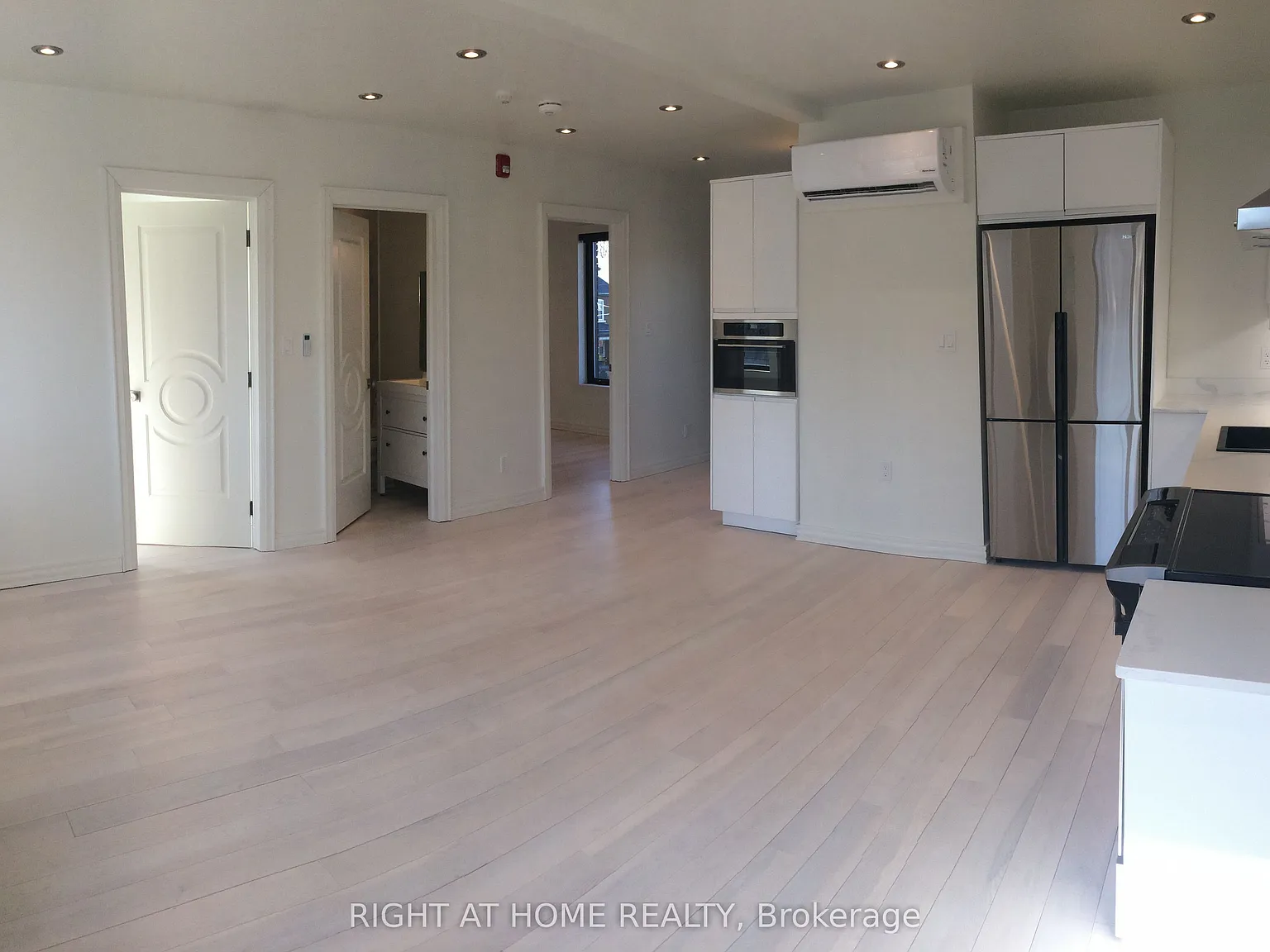 2 bed, $2,125 — Photo 2