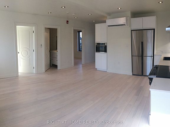 2nd image of 843 Main St E #4