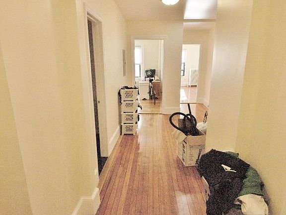 4th image of 120 Hemenway St APT 2