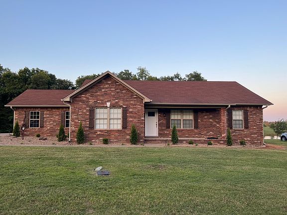 2nd image of 317 Stonegate Dr