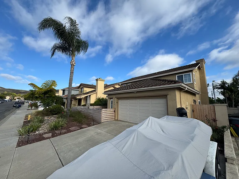 1245 Calle Fantasia — Photo 4