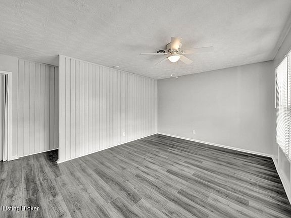 4th image of 5915 Middleground Dr