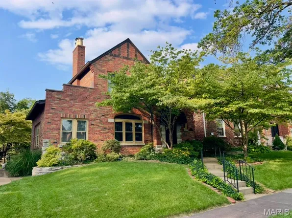 6265 Walsh St, Saint Louis, MO 63109
