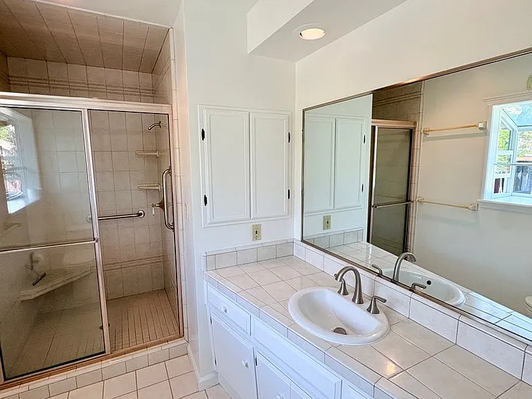 3057 Carleton Pl — Photo 24