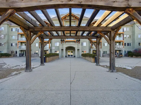 278 Suder Greens Dr NW #208, Edmonton, AB T5T 6V6