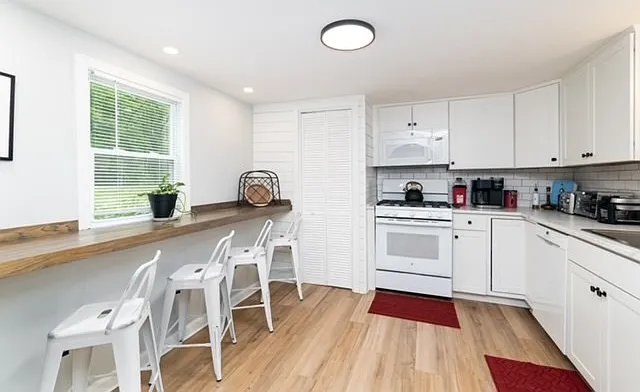 220 Stockbridge Rd #220 — Photo 8