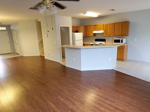 4th image of 6258 Olivedale Dr #1