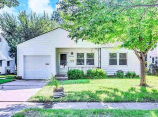 1936 S Volutsia Ave, Wichita, KS 67211