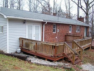 2nd image of 261 Wildwood Ter
