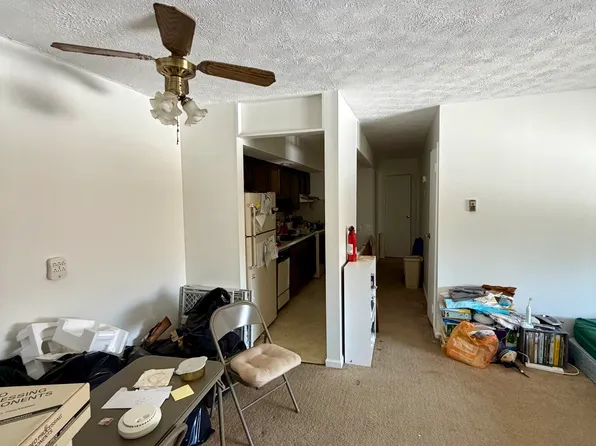 73 Horse Pond Road APT H, Salem, CT 06420