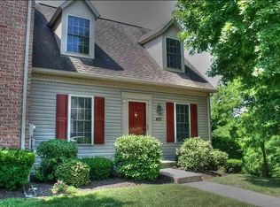 1241 Hunters Ridge Dr, Mechanicsburg, PA 17050