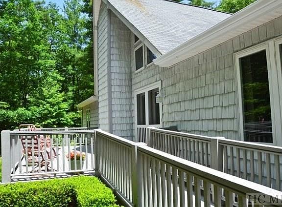 4th image of 42 Owl Ct