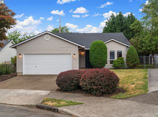 2038 SE Village Ct, Hillsboro, OR 97123