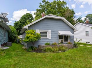 321 Ostemo Pl, South Bend, IN 46617
