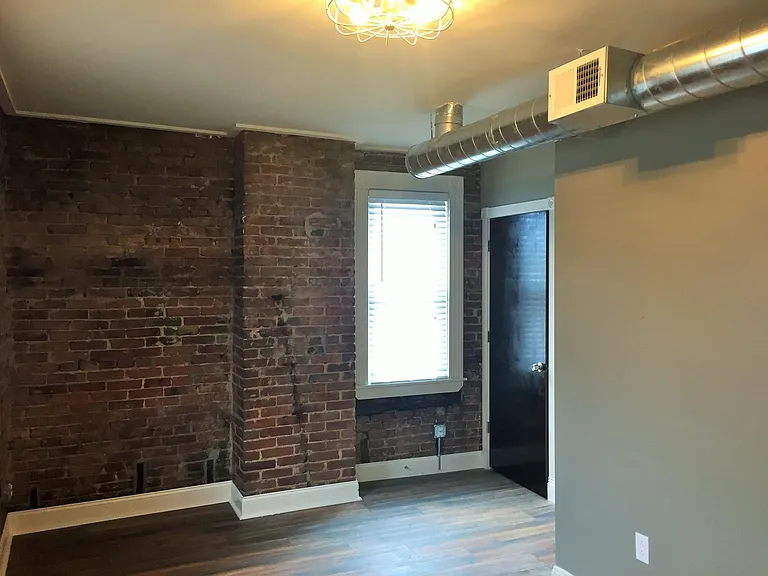 4741 Butler St #5 — Photo 7