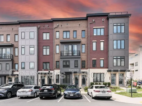43185 Mongold Sq, Ashburn, VA 20148