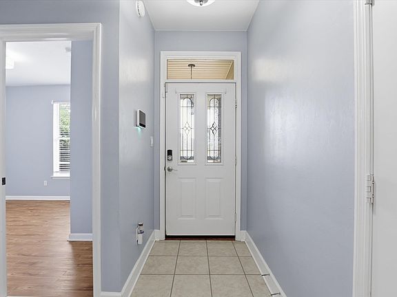 5th image of 2848 Hampton Meadow Dr