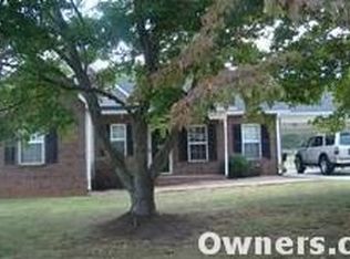 105 Raintree Dr, Kings Mountain, NC 28086