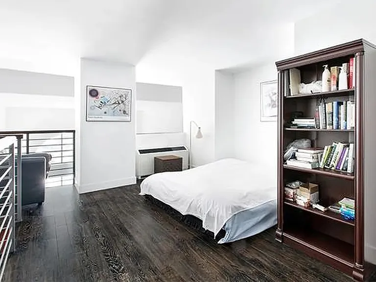 217 51st Ave #610 — Photo 5