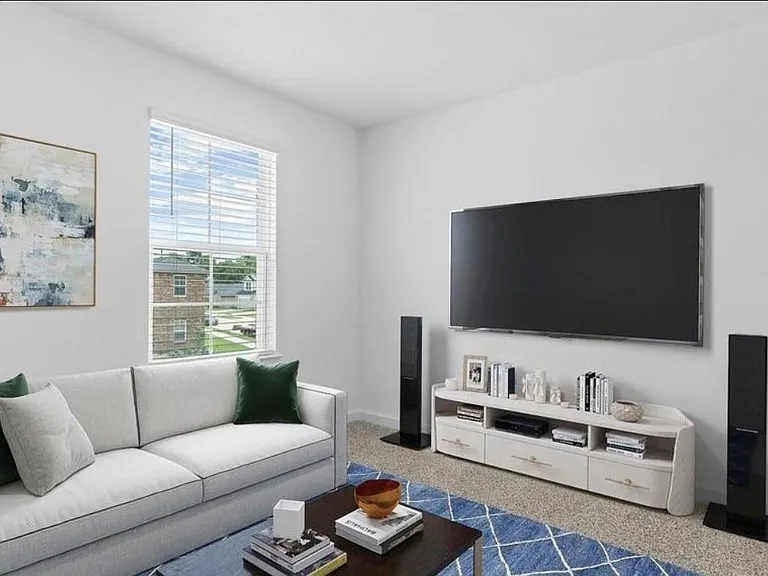 8051 Marchese Dr — Photo 15
