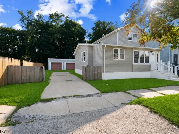 229 Parkinson Ave, Hamilton Twp., NJ 08610