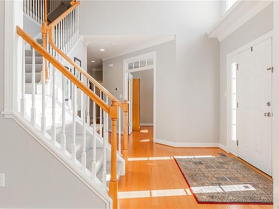 4th image of 5916 Carrington Green Ct