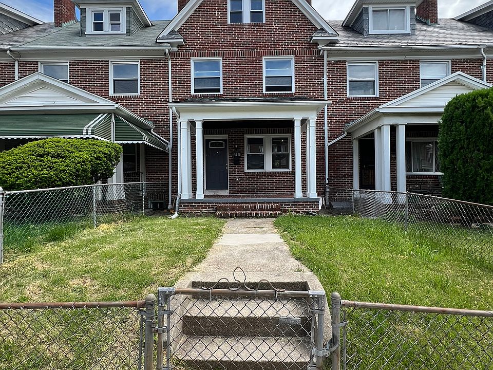 1st image of 615 N Augusta Ave