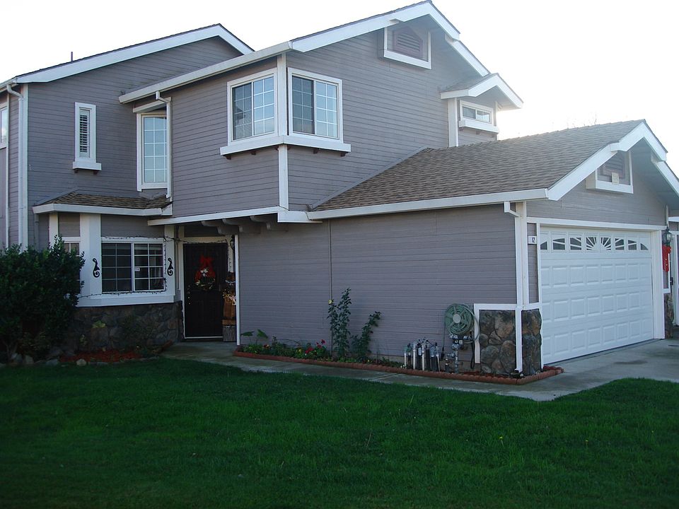 1st image of 12 Briar Creek Ct