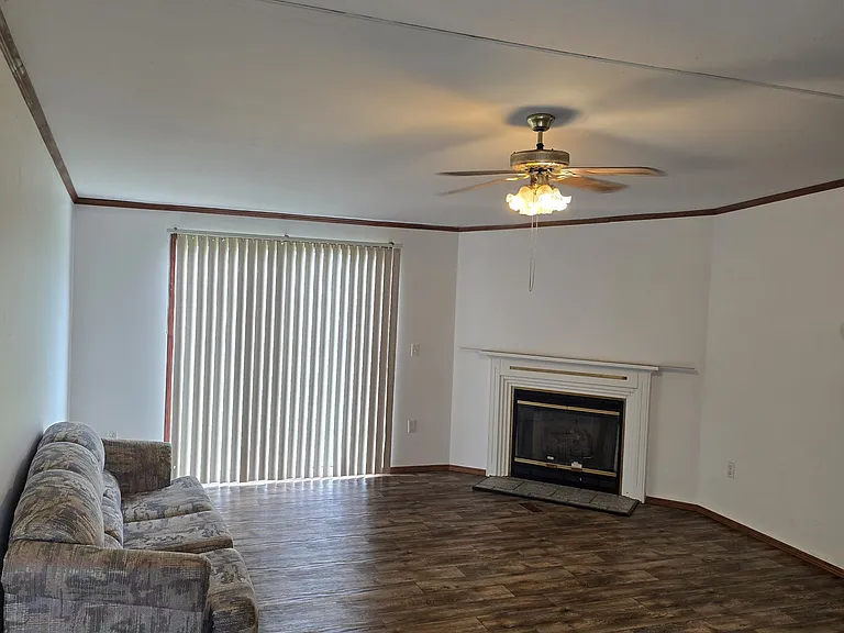 1717 Black Rd — Photo 5