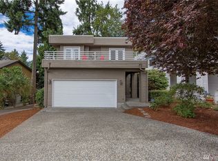 11308 NE 67th St, Kirkland, WA 98033