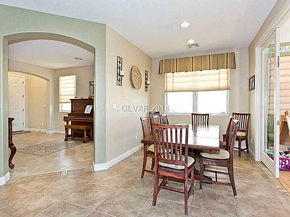 3rd image of 157 Rolling Cove Ave