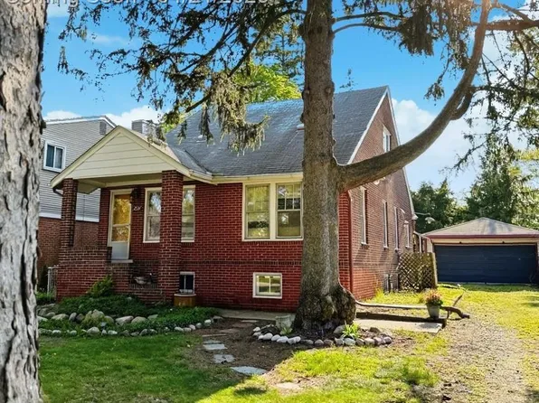 2517 Maplewood Ave, Royal Oak, MI 48073