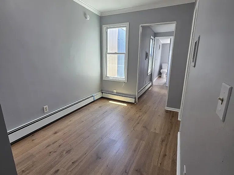 626 Eisenbrown St — Photo 17