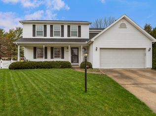 1519 Bridge Point Ln, Champaign, IL 61822