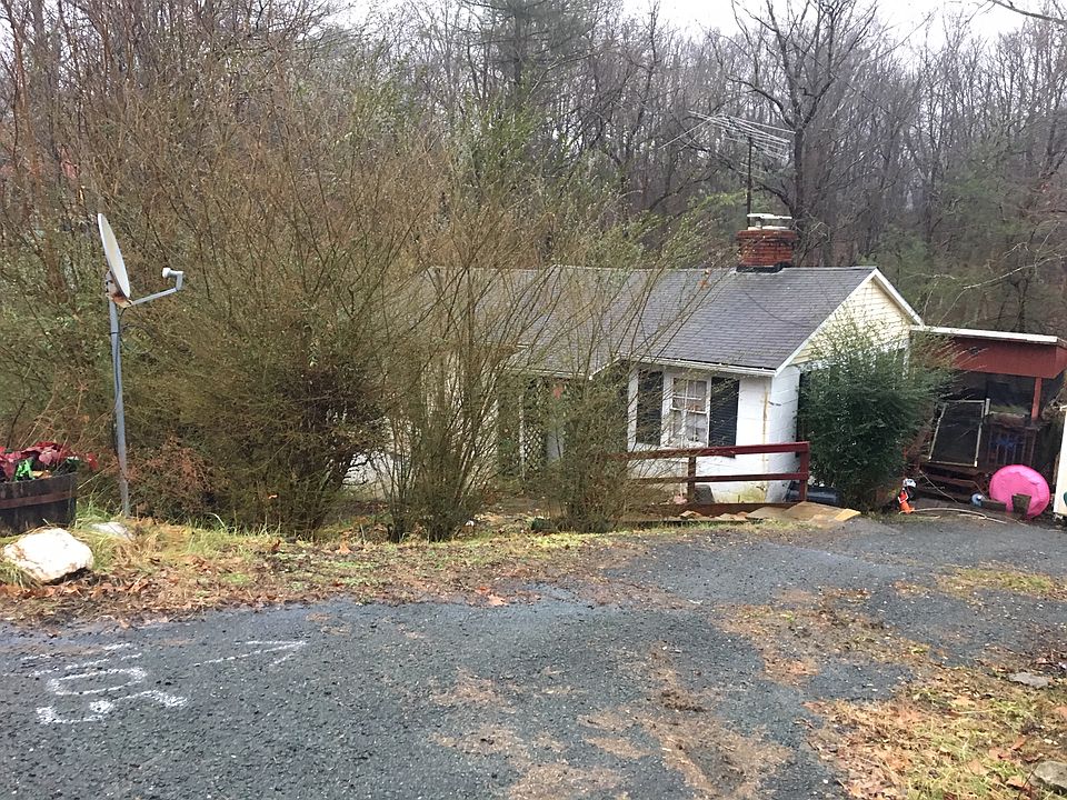 1st image of 1105 W Washington St