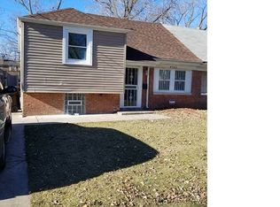 9732 S Merrion Ave, Chicago, IL 60617