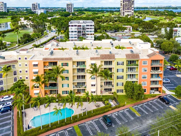 1650 Presidential Way #A 302, West Palm Beach, FL 33401