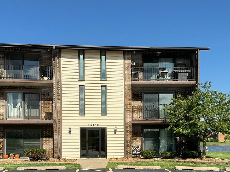 1st image of 15339 West Ave APT 3A
