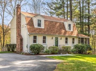 61 Miller St, Norfolk, MA 02056