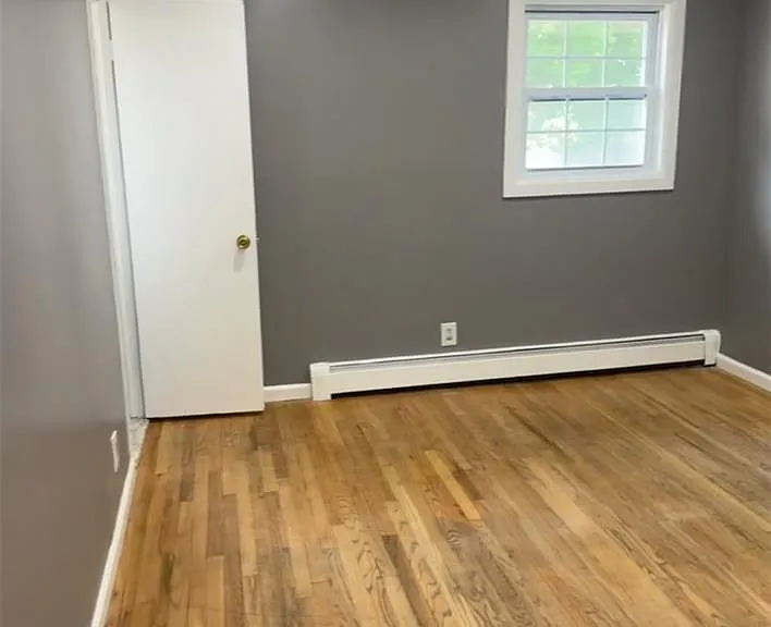 495 Dewitt Ave — Photo 10