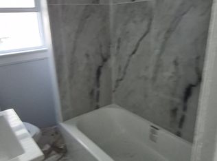 215 Peshine Ave #3, Newark, NJ 07108
